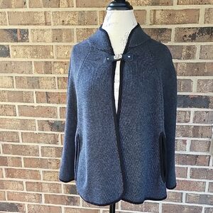 Calvin Klein sz OS gray cape
